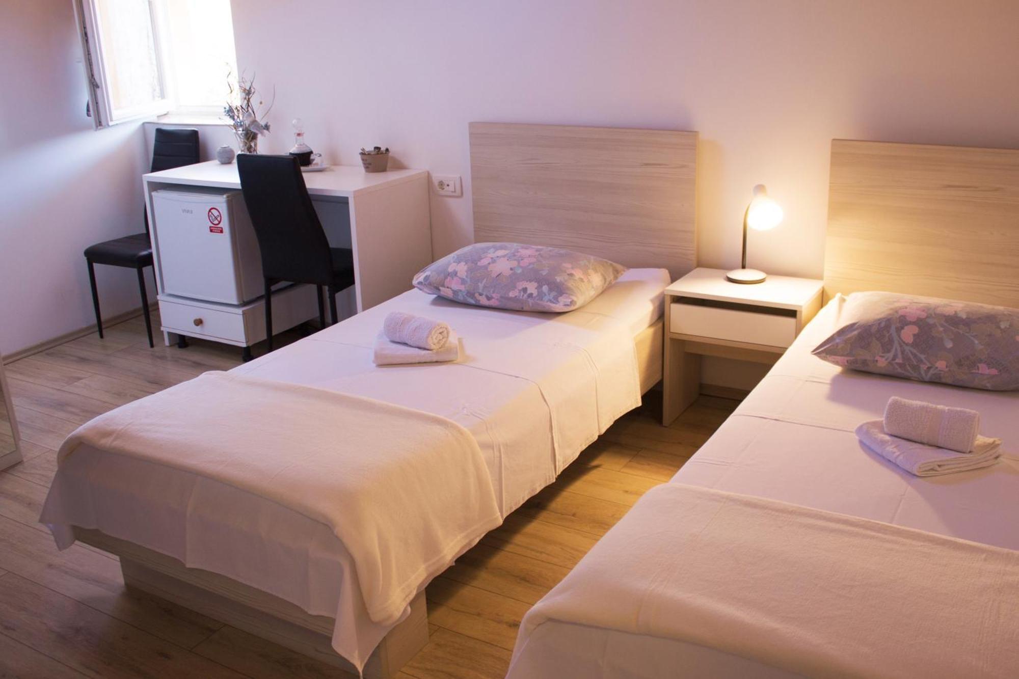 Guesthouse Miranda Np Krka Lozovac Room photo